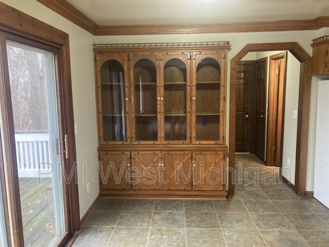 Building Photo - 1275 104th St SW