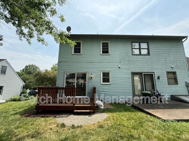 Building Photo - 55 Beech Ln