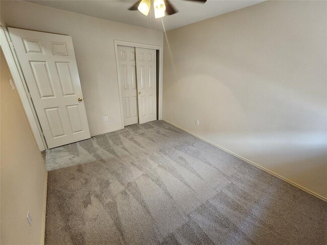 Building Photo - 11620 Paul E Anderson Dr