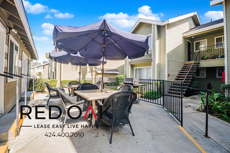 Building Photo - 14814 Gale Ave