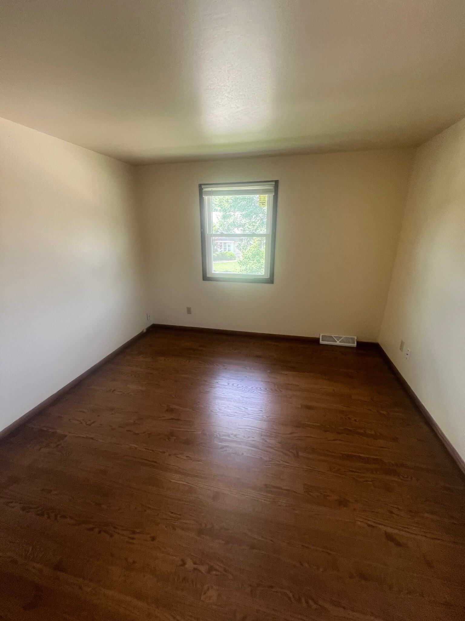 Bedroom - 5822 S Indiana Ave