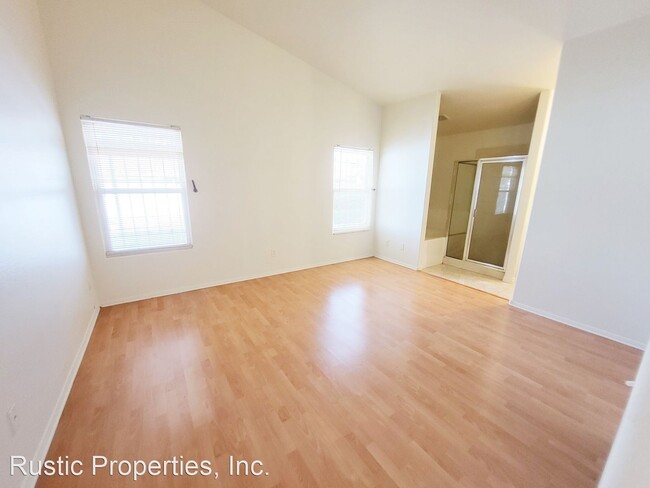 Building Photo - 3 br, 2 bath House - 1554 N. Christy Lane