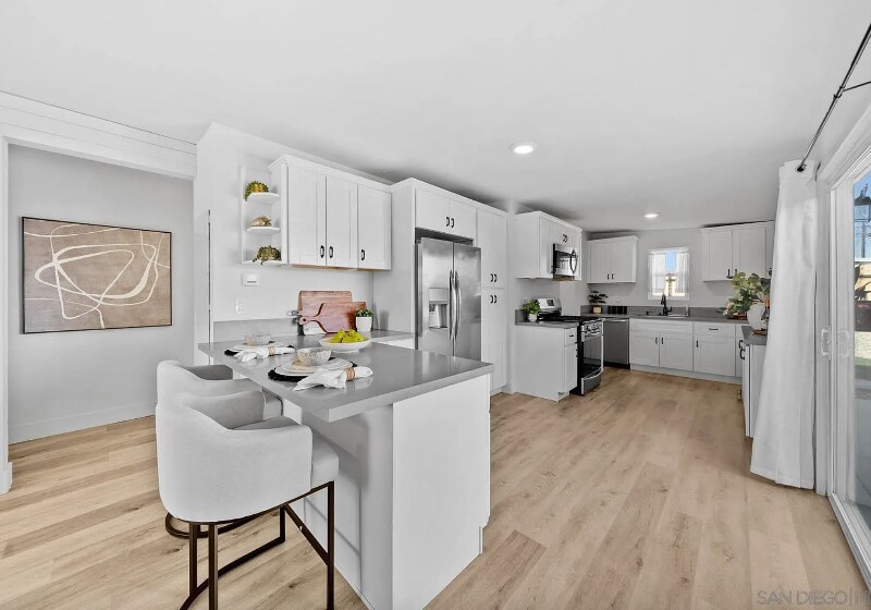 Building Photo - 744 Oneonta Ave