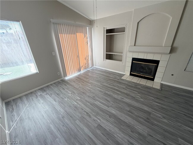 Building Photo - 765 Donelle Ave