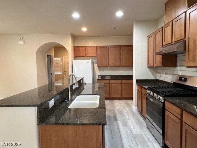 Building Photo - 8971 Melridge Rd