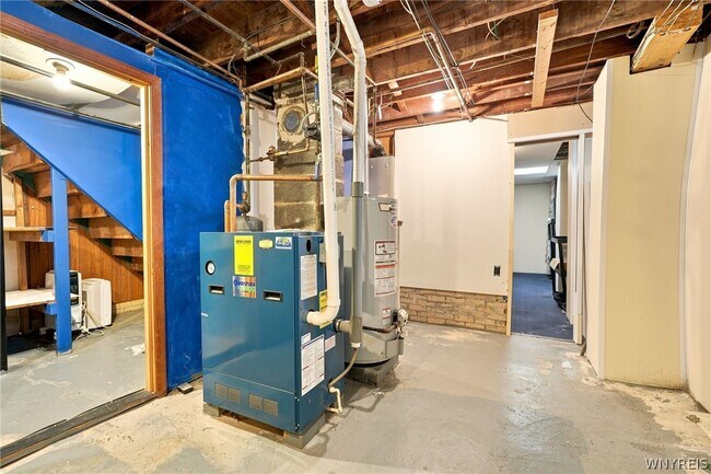 Building Photo - 53 Hartford Rd