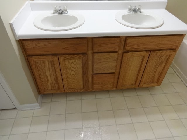 Building Photo - 1428 Westview Dr