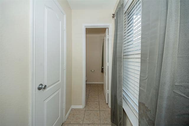 Building Photo - 937 Glenndon Dr