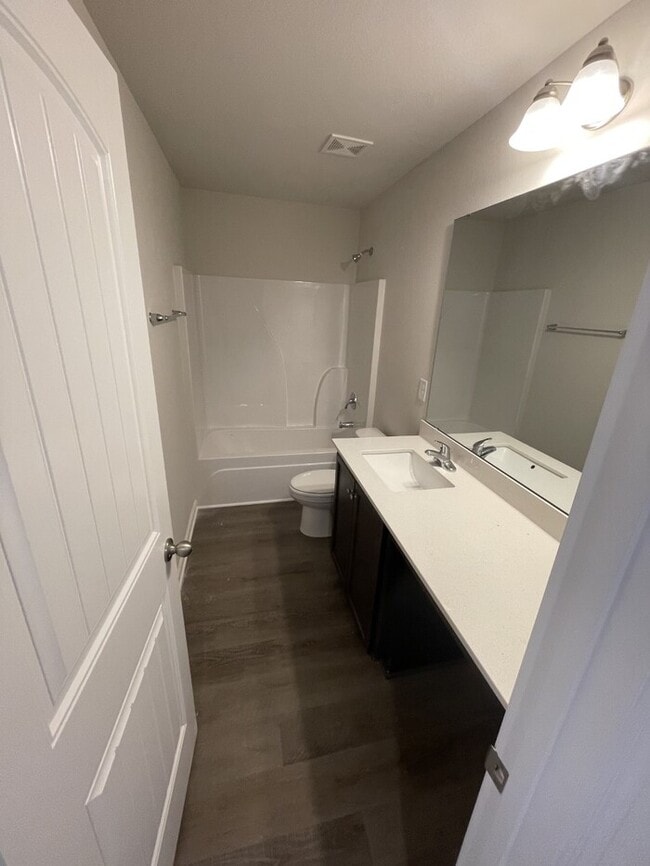 Building Photo - Brand New 2023 Townhome!