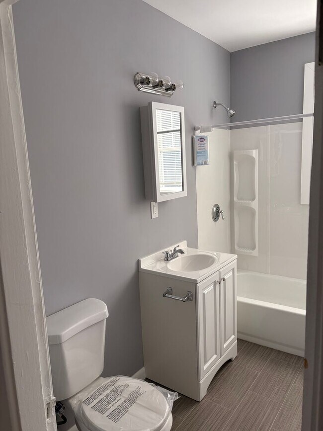 Building Photo - BLACKSTONE BLVD ASSOCIATES (20)