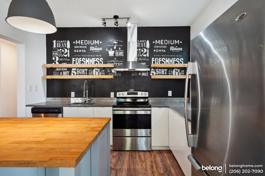 Building Photo - 1619 S Lane St