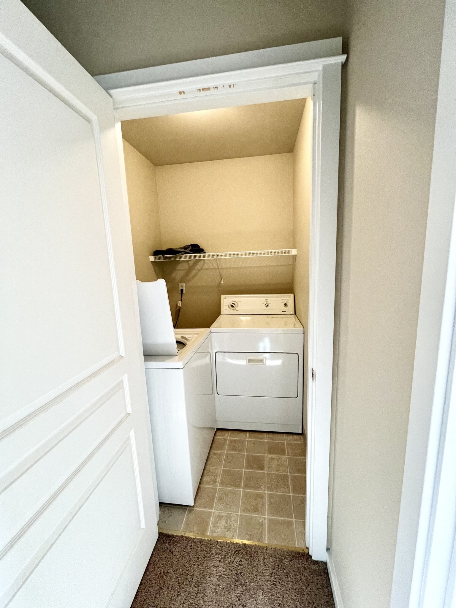 Building Photo - 20089 Beth Ave