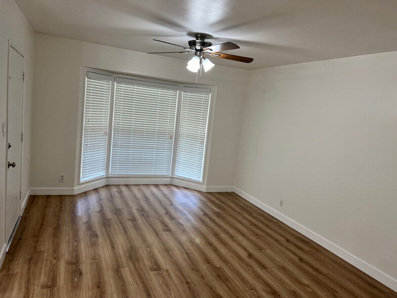 Building Photo - 11425 Quinn St