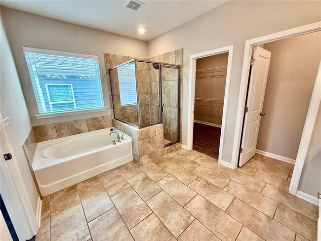 Building Photo - 4266 Waxwing St