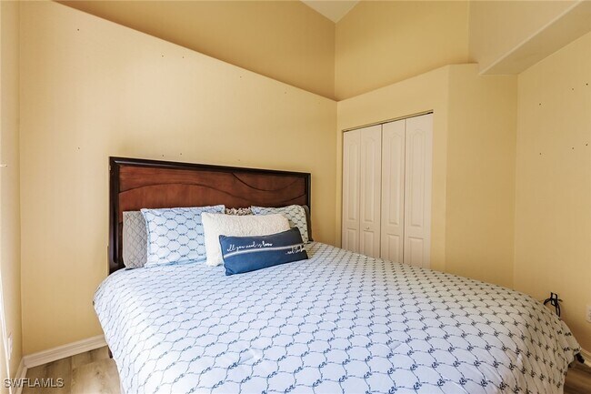 Building Photo - 8440 Ibis Cove Cir