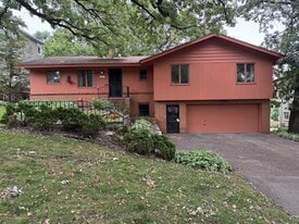 Building Photo - 4007 Grimes Ave S