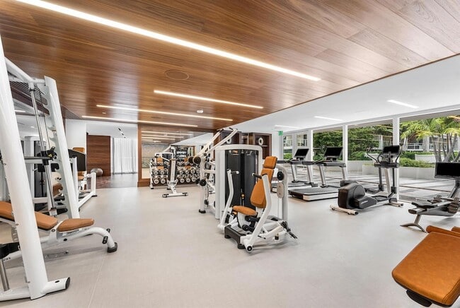 Building Photo - 210 SE Mizner Blvd