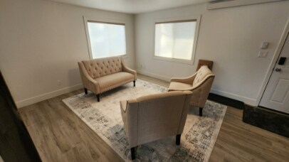 Building Photo - 450 N 4200 E