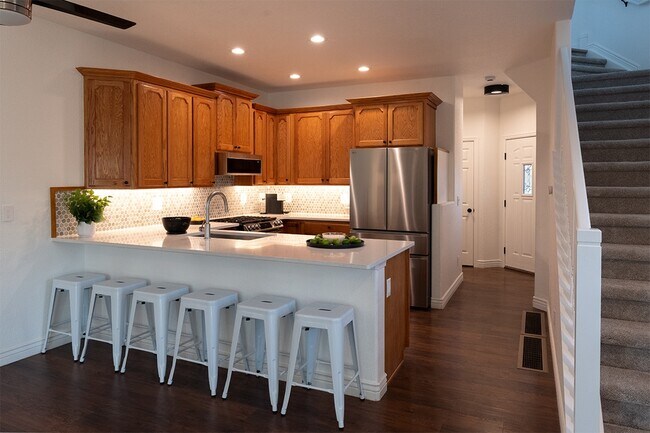 Building Photo - 10810 W 63rd Ave