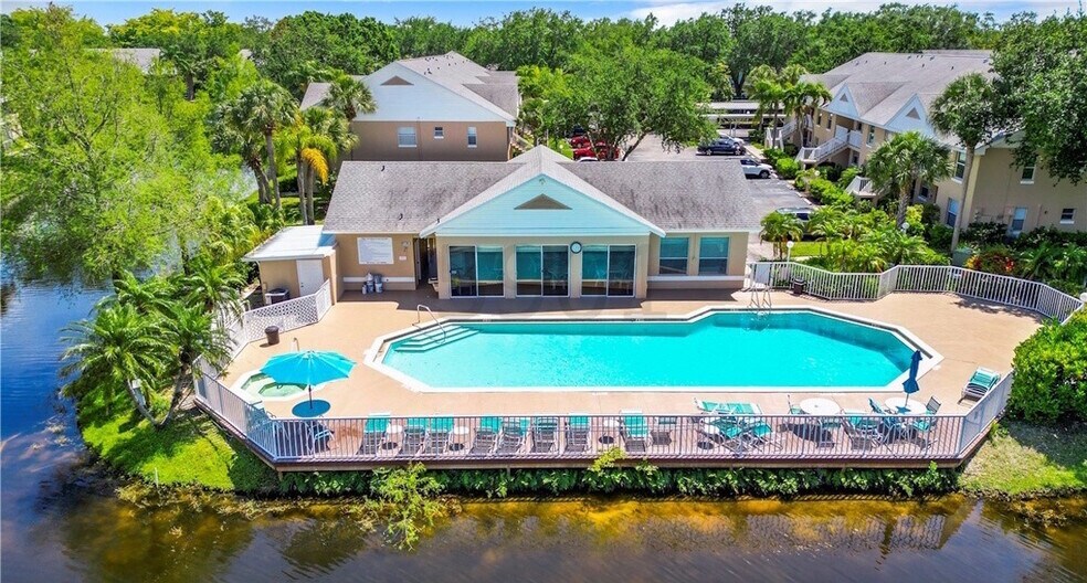 Building Photo - 186 Pebble Shores Dr