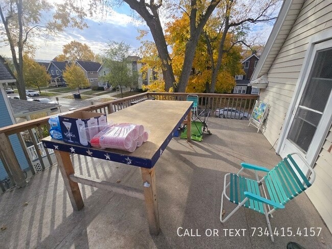 Building Photo - 502 Benjamin St