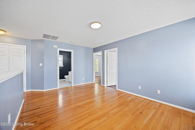 Building Photo - 6606 Timberbend Dr