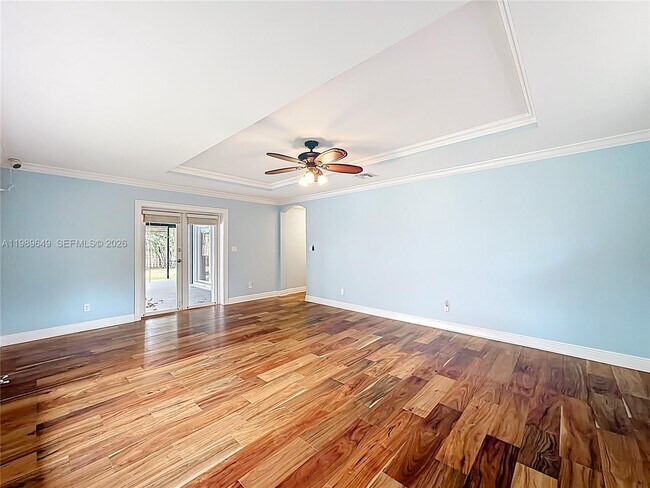 Building Photo - 4330 SW 7th St