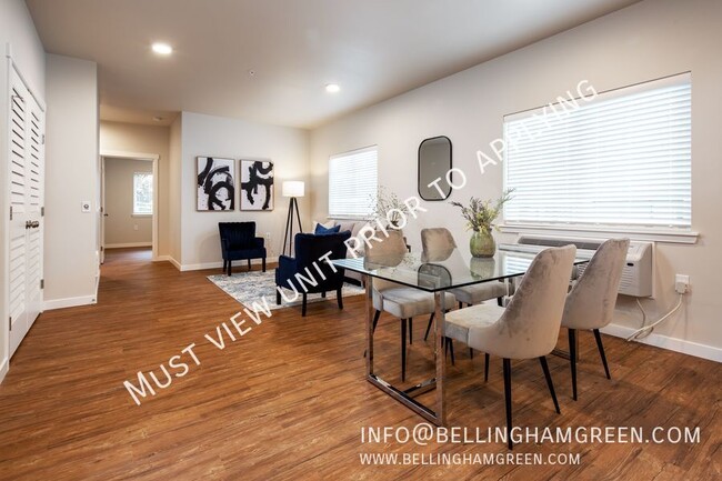 Building Photo - Move In Special - Financing Available - 3 ...