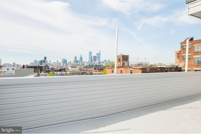 Building Photo - 1443 N 8th St