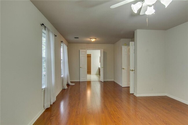 Building Photo - 16714 Marsala Springs Dr