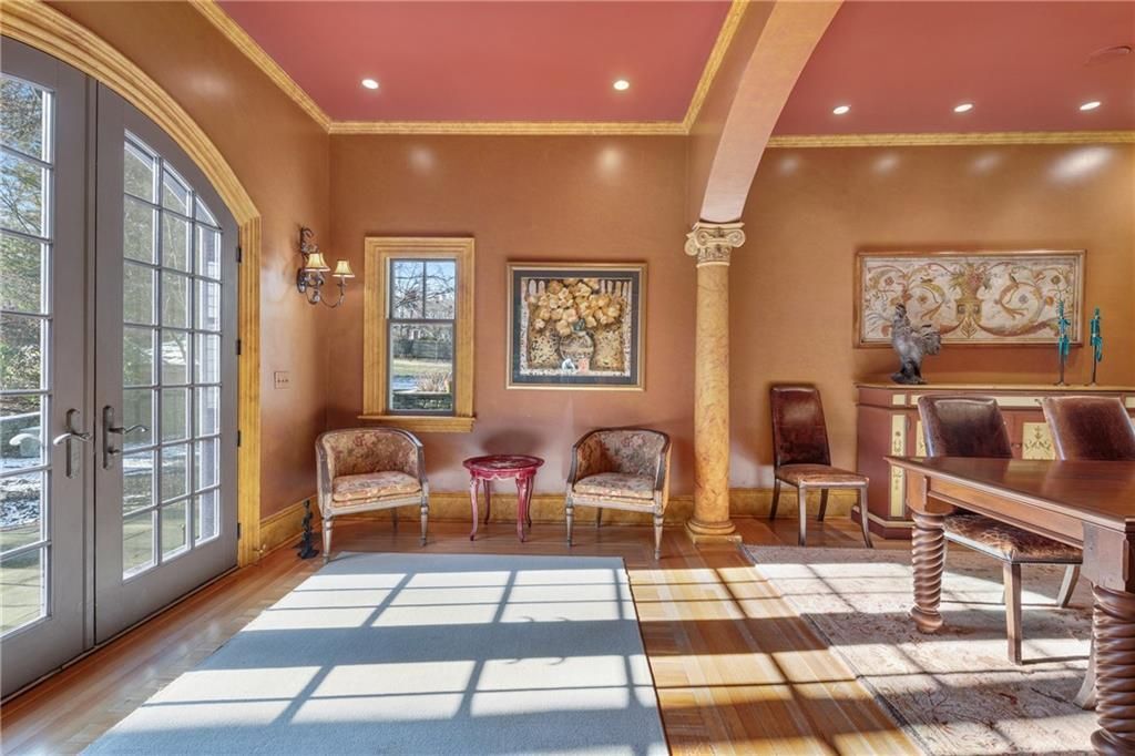 Building Photo - 287 Gibbs Ave