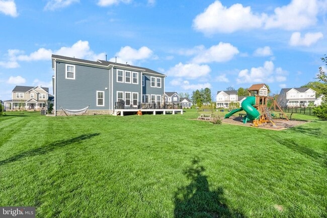Building Photo - 1108 Coubertin Dr SE