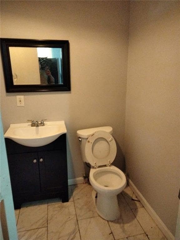 Building Photo - 873 Midway St SE