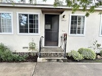 Building Photo - 4431 College Ave