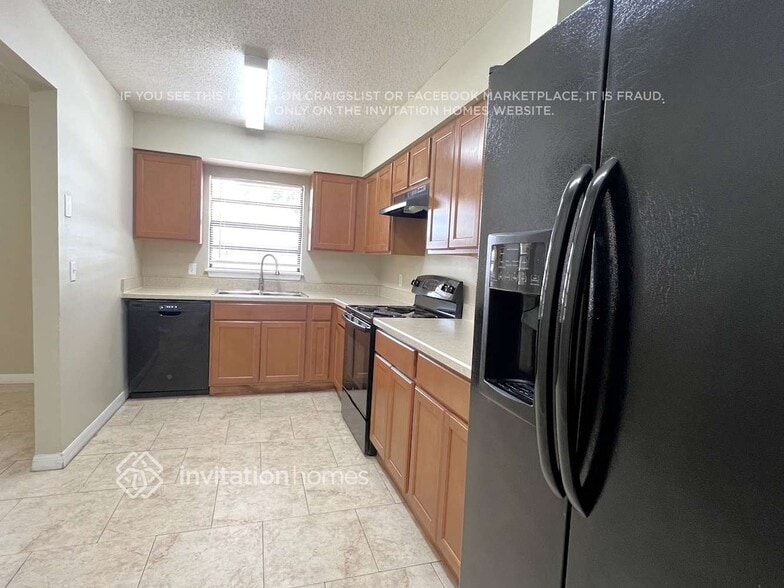 Building Photo - 507 Jupiter Way