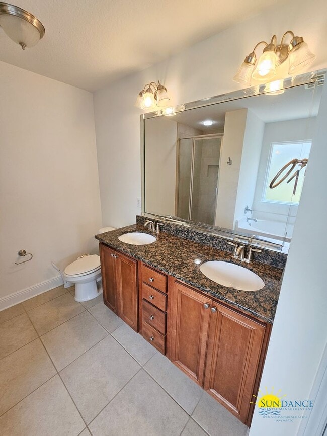 Building Photo - Charming Two-Story 3BR Cul-De-Sac Home in Santa Rosa Beach!