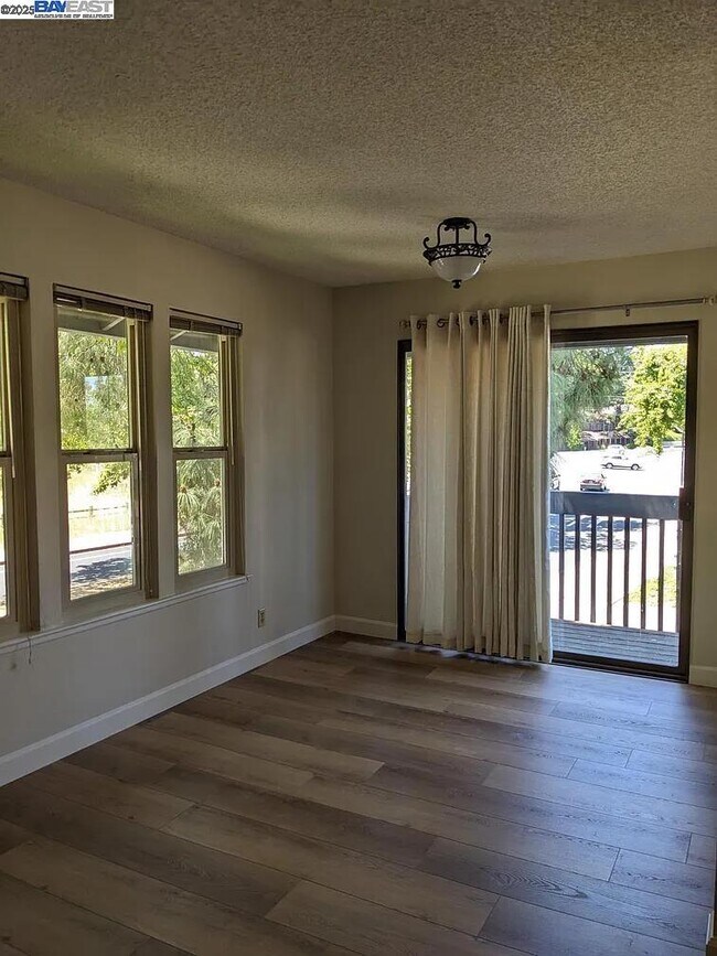 Building Photo - 1930 Camino Verde