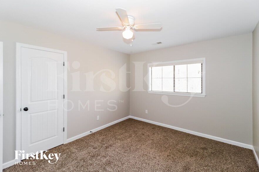 Building Photo - 10582 Bird Stone Cove