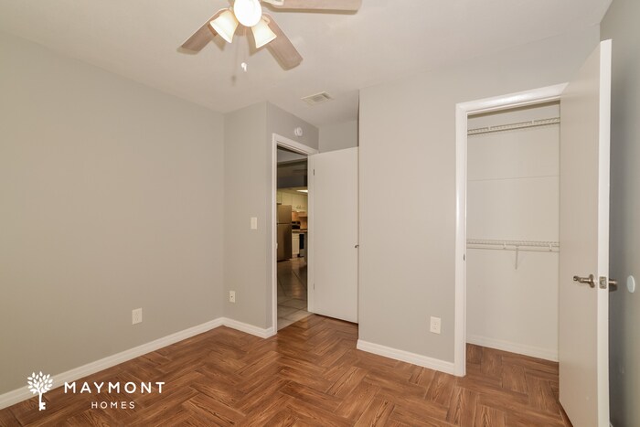 Building Photo - 1022 Saul Ct