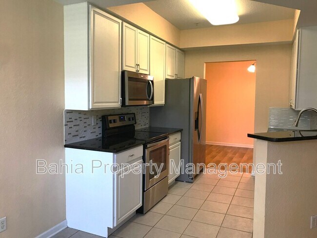 Building Photo - 2525 San Tecla St