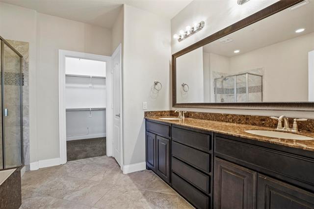 Building Photo - 4413 Riverview Dr