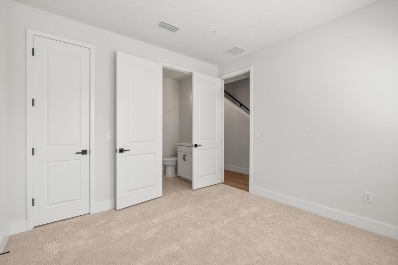 Building Photo - 6605 N Nebraska Ave