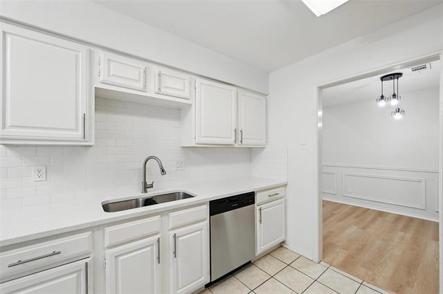 Building Photo - 1603 Brentwood Dr