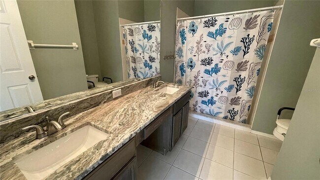 Building Photo - 210 41st St NE