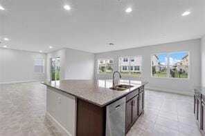 Building Photo - 14929 RedCove Pl