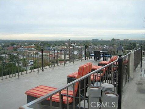 Building Photo - 3111 4th St