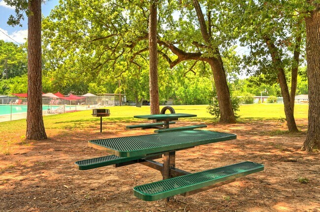 Building Photo - 11911 Nelwood St