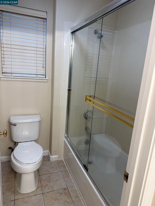 Building Photo - 4136 Bandini Ct