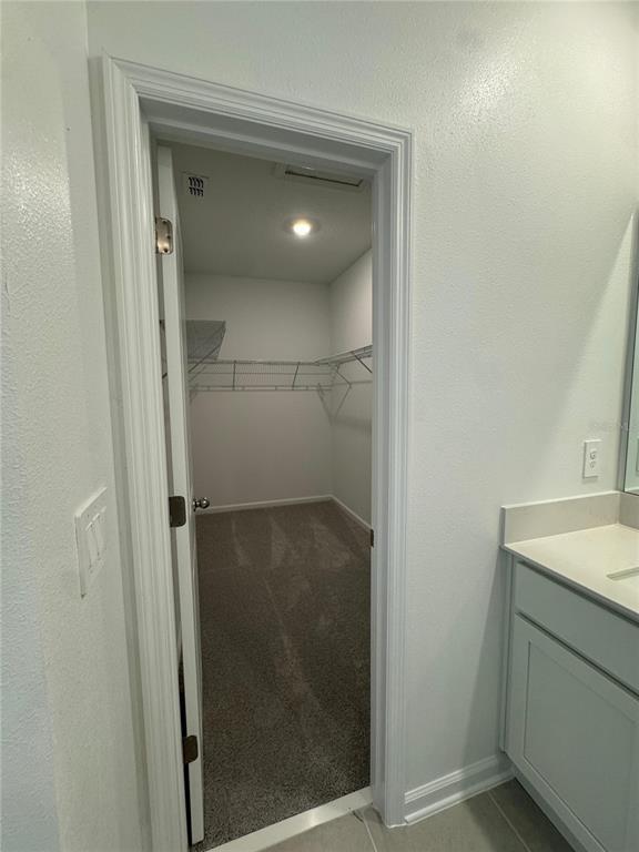 Building Photo - 3007 Maloof Dr