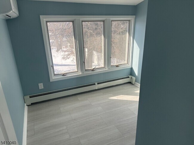 Building Photo - 202 Black Oak Ridge Rd